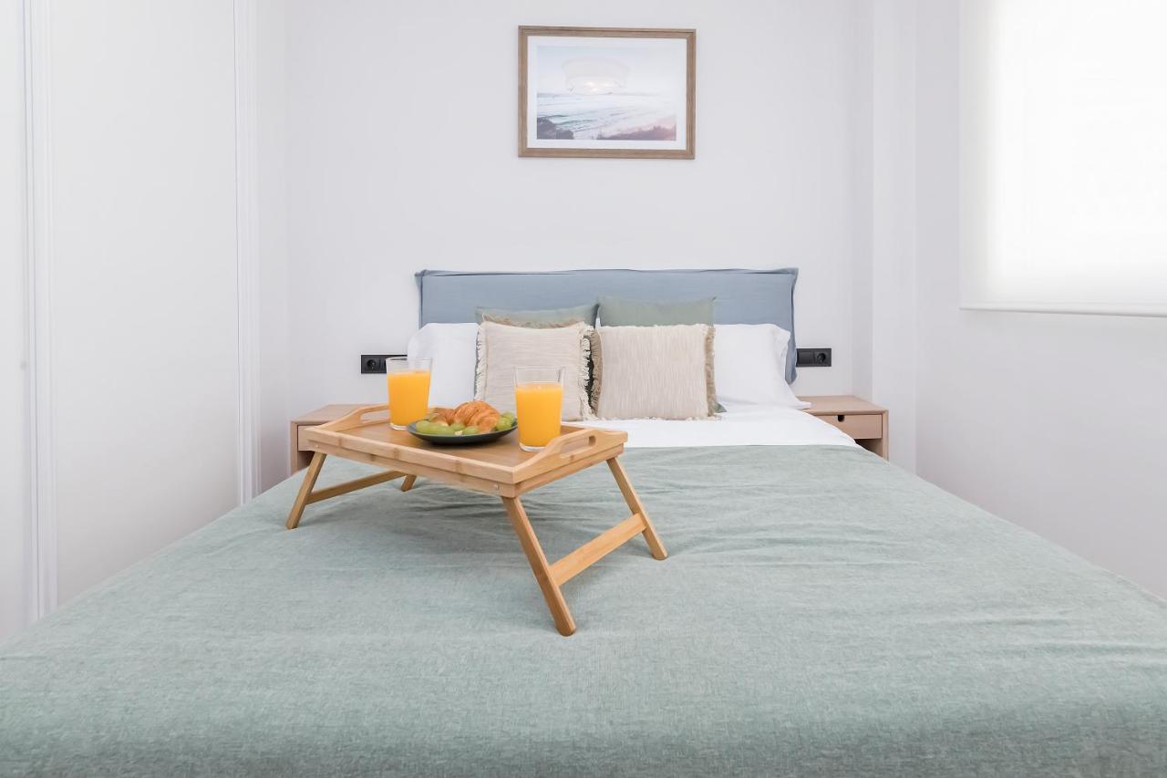 Lovely Ollerias City Center Malaga Ngoại thất bức ảnh