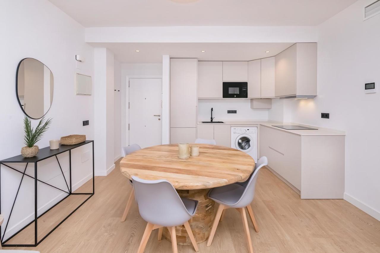 Lovely Ollerias City Center Malaga Ngoại thất bức ảnh
