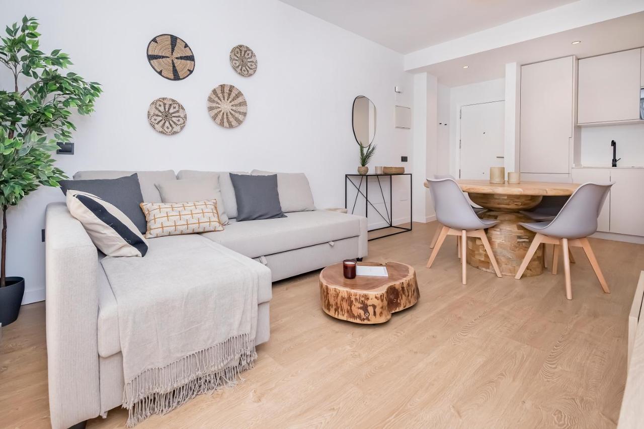 Lovely Ollerias City Center Malaga Ngoại thất bức ảnh